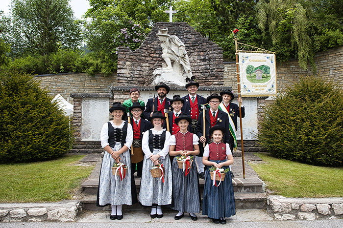 Jugend klein